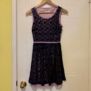 Lace Sleeveless Dress